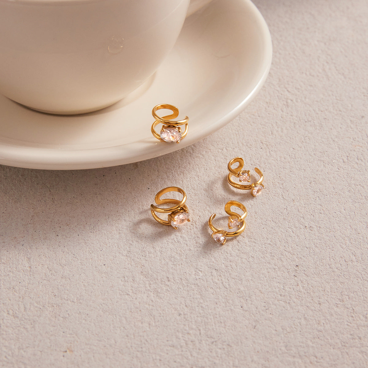 Oval shine earcuffs